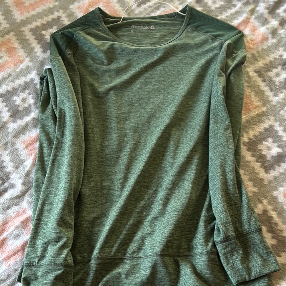 Reebok Green Long Sleeve Top